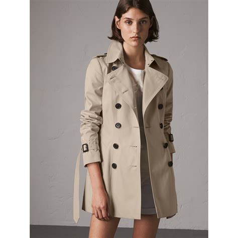 Burberry Chelsea for Women 